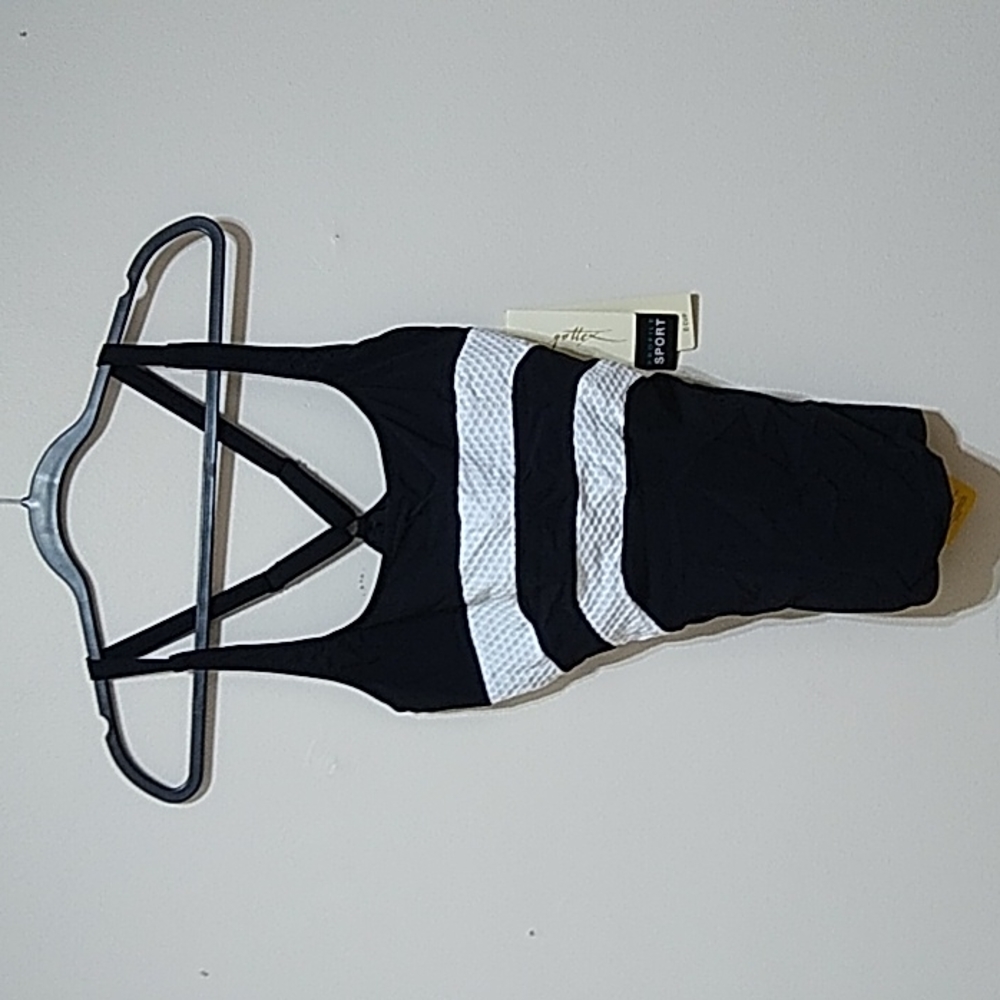 Profile Sport By Gottex Women's Swim Top